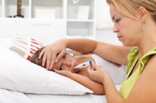 Скачет температура у ребенка: причины, к какому врачу обращаться
