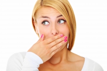 Запах изо рта: как избавиться от несвежего дыхания? - гигиена и эстетика, диабетический кетоацидоз, запах изо рта, зубная нить, тонзіллоліт, триметиламинурия